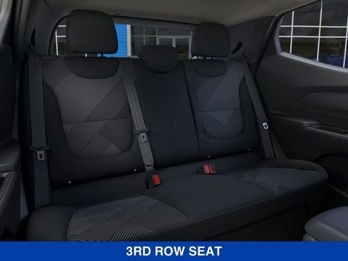 New 2027 Chevrolet Bolt LT FWD image 18