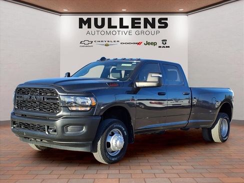 Used 2024 RAM 3500 Tradesman image 1