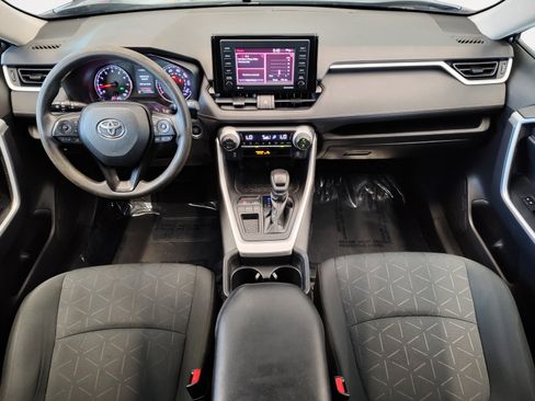 Used 2021 Toyota RAV4 XLE FWD image 16