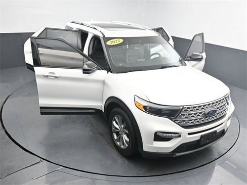 Used 2022 Ford Explorer Limited w/ Equipment Group 301A image 32