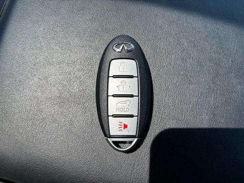 Used 2013 INFINITI JX35 AWD w/ Premium Pkg image 35