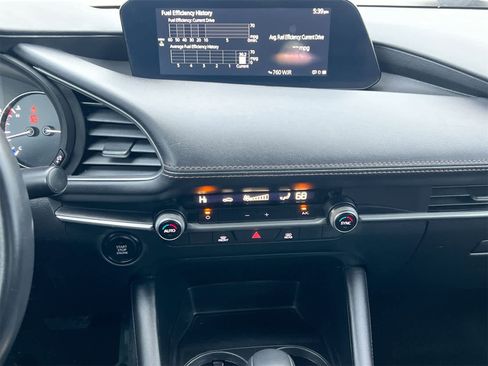 Used 2023 MAZDA MAZDA3 s image 26