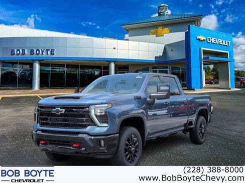 New 2026 Chevrolet Silverado 2500 LTZ w/ Trail Boss Package AWD/4WD image 1