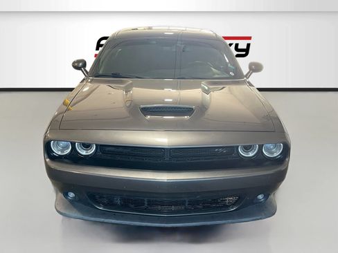 Used 2020 Dodge Challenger R/T w/ Driver Convenience Group RWD image 2