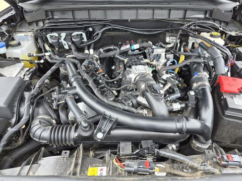Used 2024 Ford Bronco Badlands AWD/4WD image 12