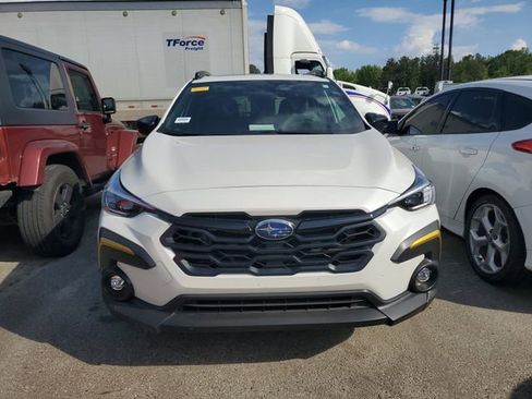 Used 2025 Subaru Crosstrek 2.5i Sport w/ Popular Package #4A AWD/4WD image 2