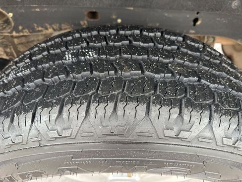 Used 2018 Chevrolet Silverado 1500 LT w/ Texas Edition image 42