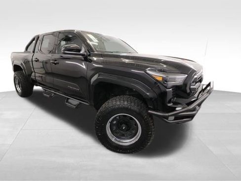 New 2025 Toyota Tacoma SR5 image 28