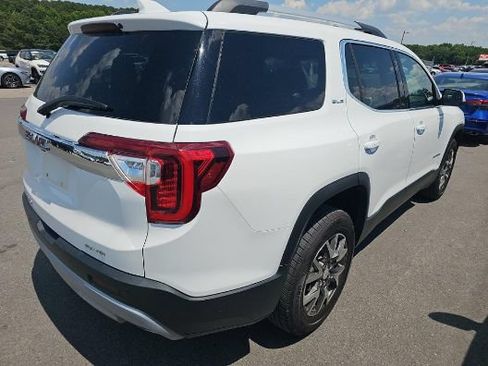 Used 2023 GMC Acadia SLE w/ Driver Convenience Package AWD/4WD image 4