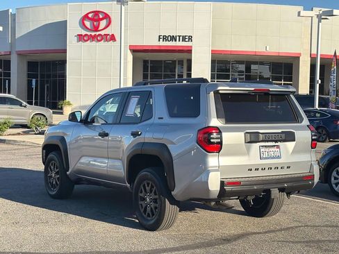 Certified 2025 Toyota 4Runner SR5 image 5