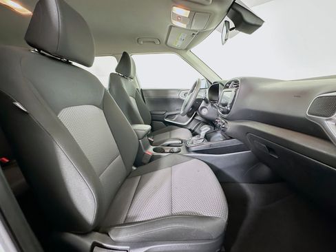 Used 2024 Kia Soul LX w/ Option Group 015 image 29