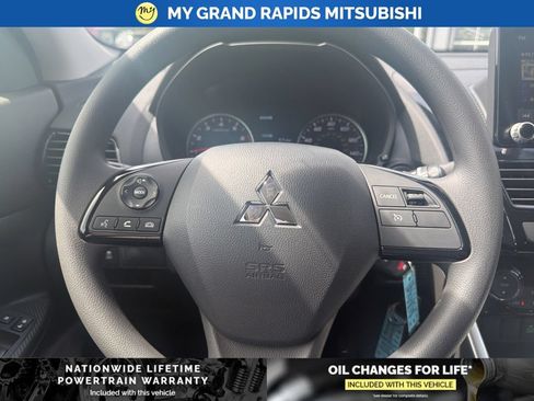 New 2026 Mitsubishi Eclipse Cross ES AWD/4WD image 16