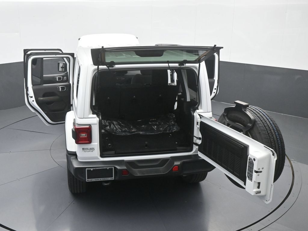 Used 2024 Jeep Wrangler Unlimited Sahara w/ Safety Group AWD/4WD image 65