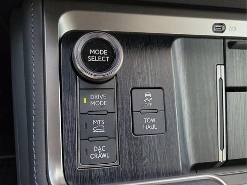 Used 2025 Lexus GX 550 AWD/4WD image 27