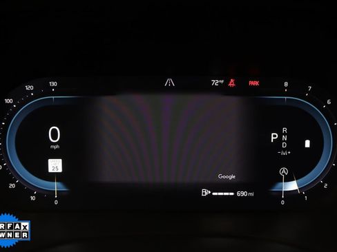 Used 2025 Volvo XC60 B5 Plus image 18