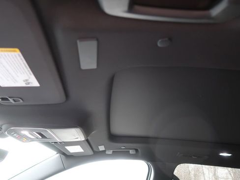 New 2026 Buick Enclave Avenir w/ Super Cruise Package image 9