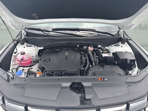 Used 2025 Hyundai Santa Cruz SEL FWD image 28