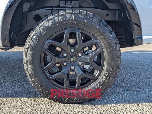Used 2022 Ford Ranger XLT w/ Equipment Group 301A Mid AWD/4WD image 19
