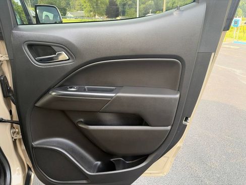 Used 2022 Chevrolet Colorado ZR2 AWD/4WD image 37
