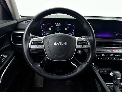 Used 2023 Kia Telluride S FWD image 35
