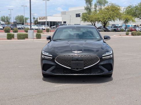 Used 2024 Genesis G70 2.5T RWD image 8