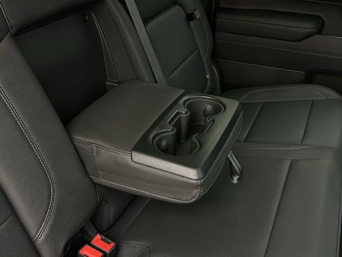 Used 2023 GMC Sierra 1500 SLT image 44