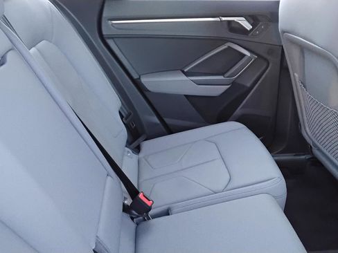 Certified 2025 Audi Q3 2.0T Premium w/ Convenience Package image 20