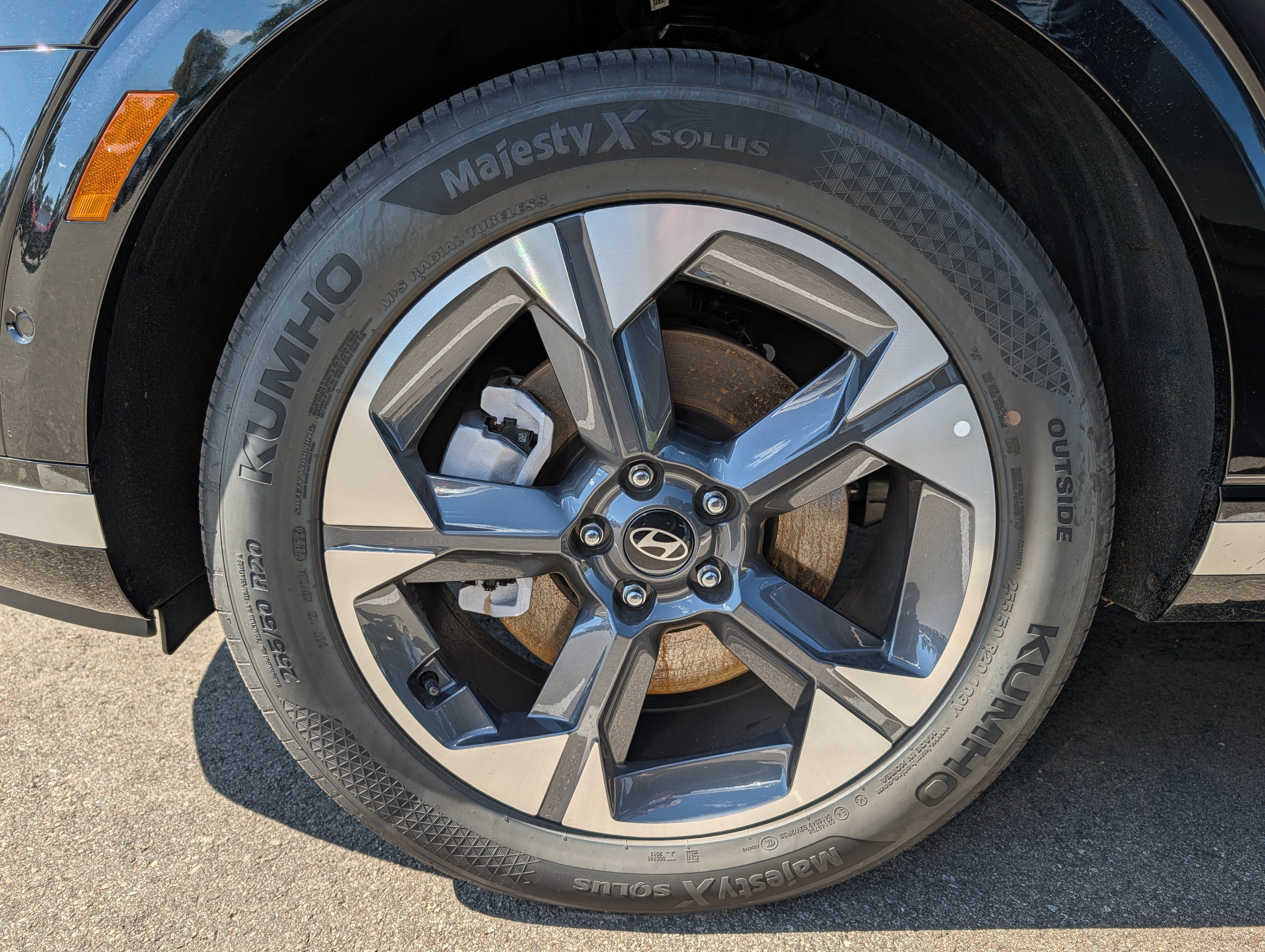 Certified 2026 Hyundai Palisade Limited AWD/4WD image 15