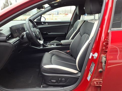 Used 2025 Kia K5 GT-Line image 11
