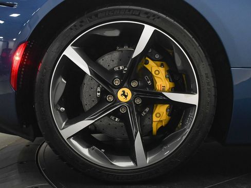 Used 2021 Ferrari SF90 Stradale AWD/4WD image 27