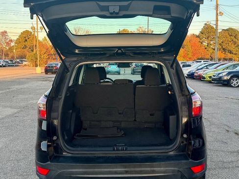 Used 2018 Ford Escape S FWD image 9