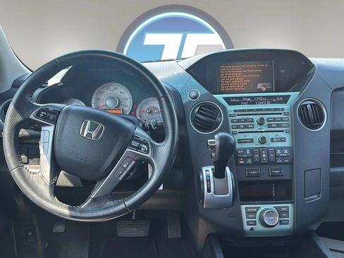Used 2011 Honda Pilot Touring image 14