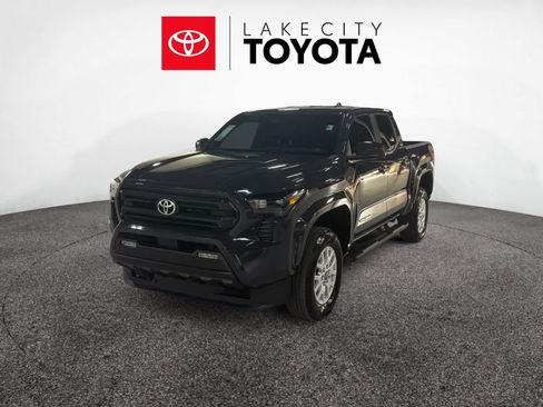 Used 2025 Toyota Tacoma SR5 RWD image 1