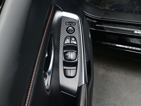 Used 2022 Nissan Sentra SR w/ Midnight Edition image 10