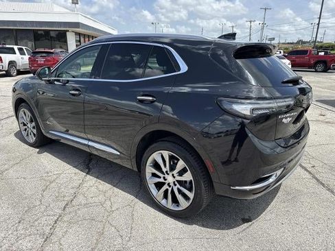 Used 2021 Buick Envision Avenir w/ Technology Package II FWD image 9