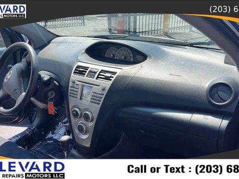 Used 2007 Toyota Yaris Sedan w/ PWR Pkg w/Steel Wheels FWD image 17