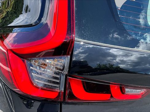 Used 2024 Honda CR-V LX image 28