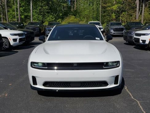 New 2025 Dodge Charger Daytona R/T w/ Sun & Sound Package image 2