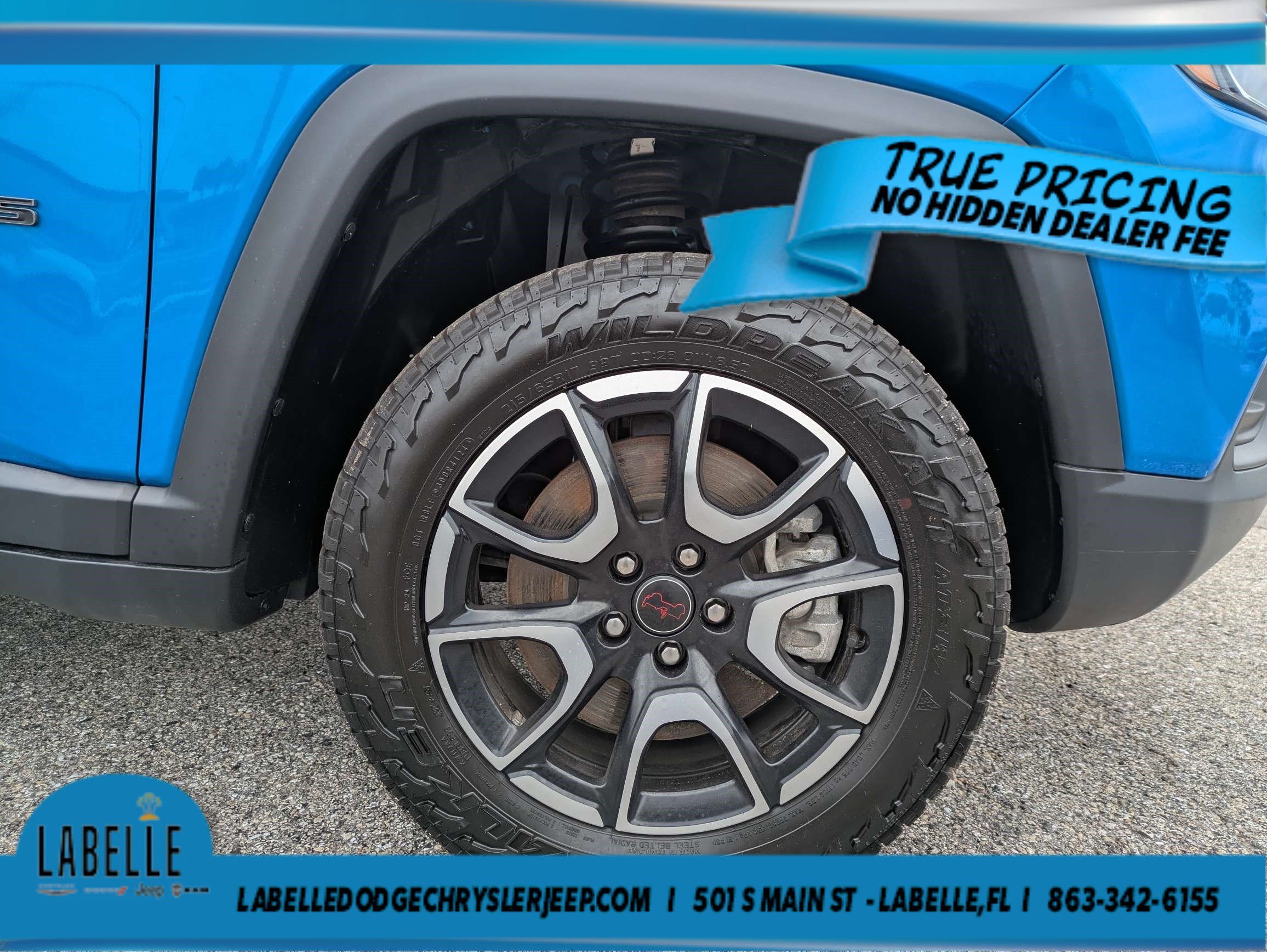Used 2025 Jeep Compass Trailhawk w/ Trailhawk Elite Group AWD/4WD image 10