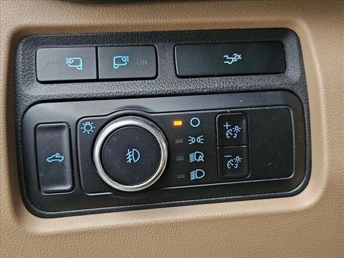 Used 2023 Ford F350 Lariat w/ FX4 Off-Road Package AWD/4WD image 16