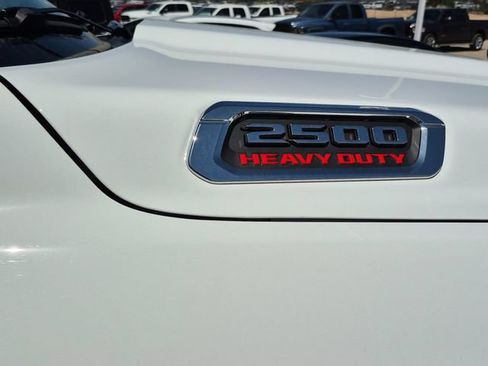 Certified 2025 RAM 2500 Big Horn AWD/4WD image 10