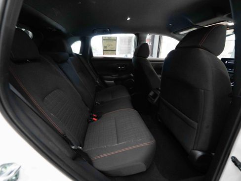Used 2025 Honda HR-V Sport image 25