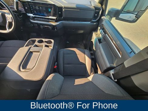 Used 2025 Chevrolet Silverado 2500 LT w/ Convenience Package AWD/4WD image 16