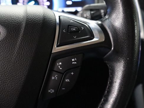Used 2023 Ford Edge SEL AWD/4WD image 18