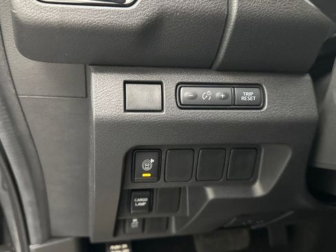 New 2026 Nissan Frontier SV w/ All-Weather Content Package AWD/4WD image 21