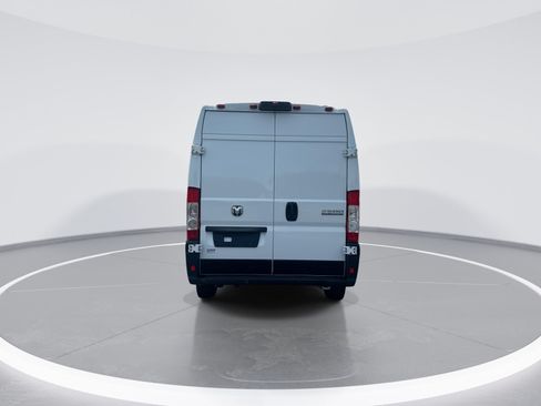 Used 2024 RAM ProMaster 2500 w/ Convenience Group FWD image 8