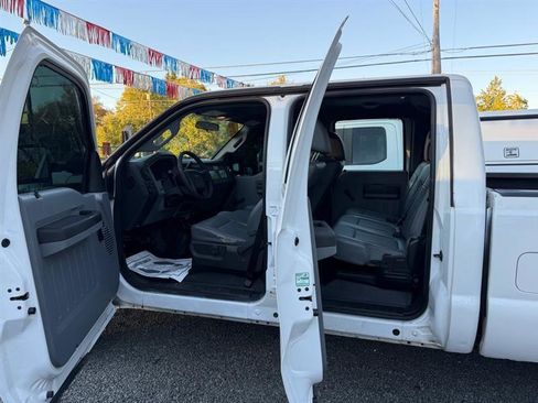 Used 2016 Ford F250 XL image 13