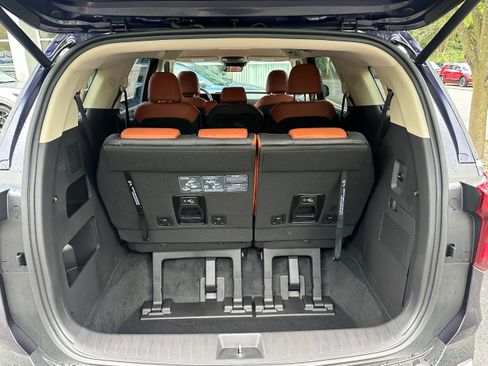 New 2026 Kia Carnival EX image 10