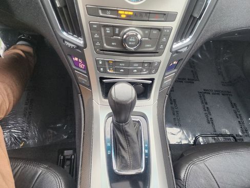 Used 2009 Cadillac CTS 3.6 RWD image 19