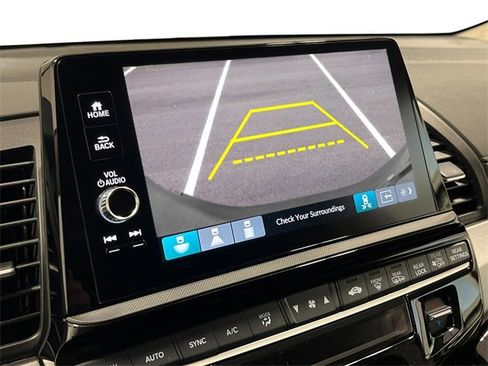New 2025 Honda Odyssey Touring image 20